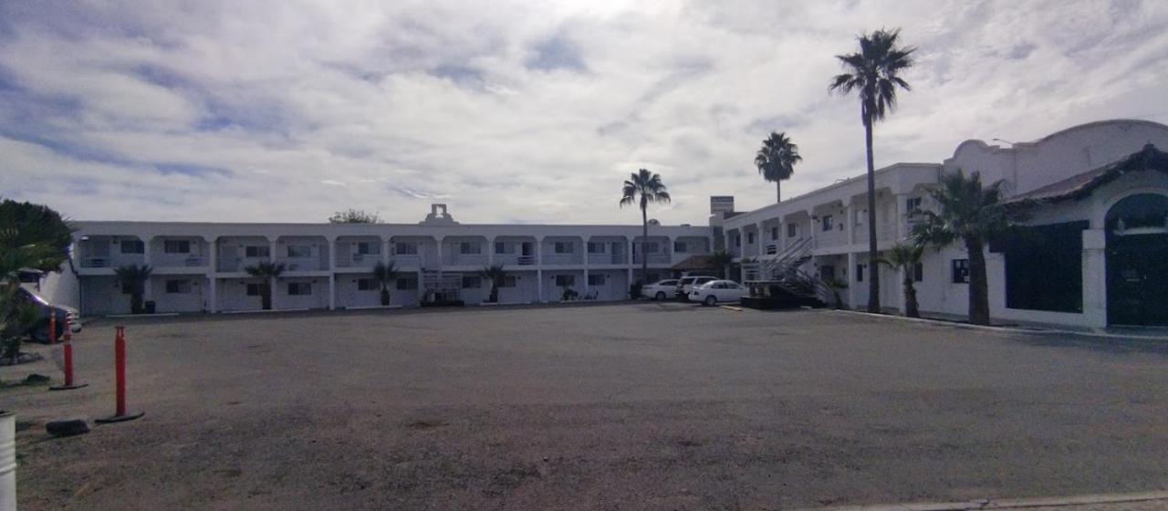 Hotel Casa Blanca Heroica Caborca Exterior photo